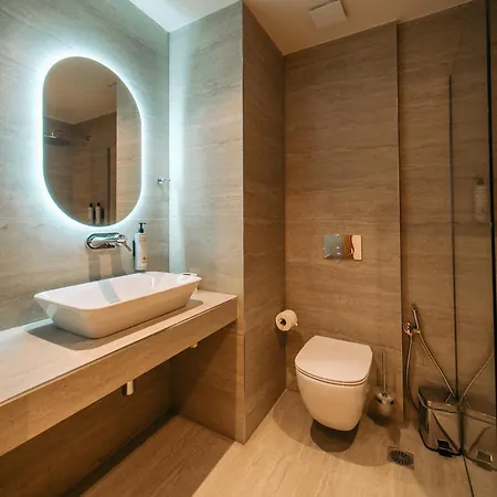 Elar Hotel 4*